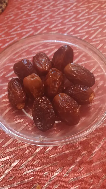 تمر  طبيعي مغربي